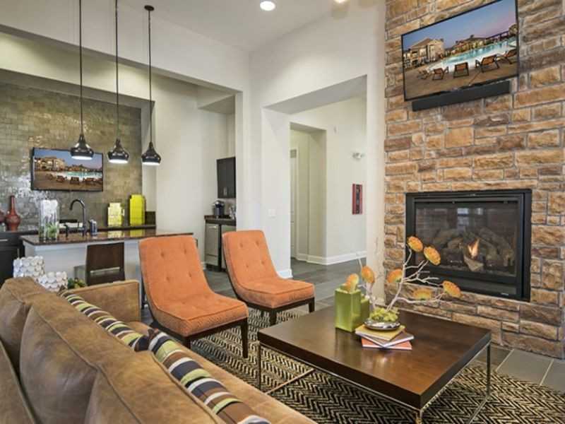 8585 Sienna Springs Blvd - Photo 4 of 10