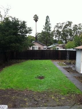 717 Mill St - Photo 2 of 7