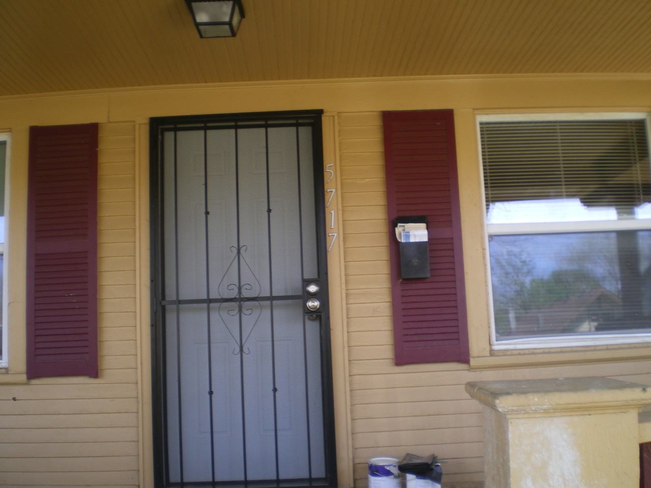 5717 Forest Ave - Photo 2 of 18