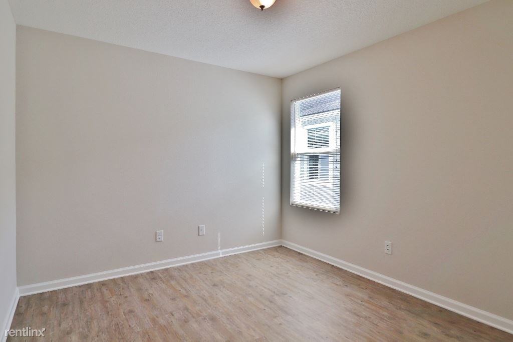 3880 Bolt Ave - Photo 3 of 14