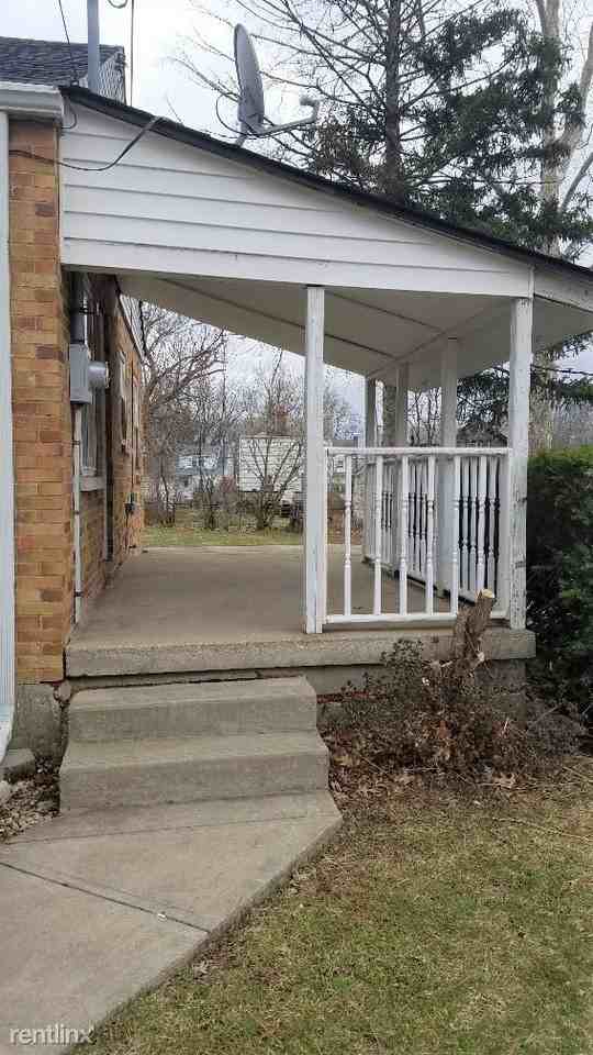 1 Sweetbriar Ave - Photo 2 of 10