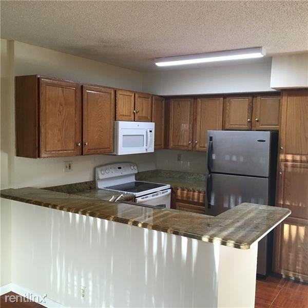 711 Lyons Rd - Photo 3 of 4