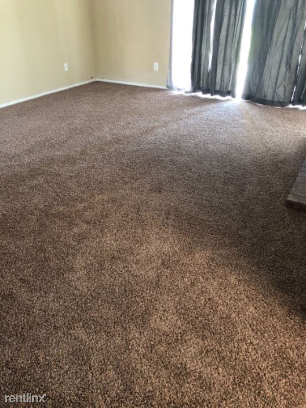 316 Wimbledon Dr - Photo 2 of 5