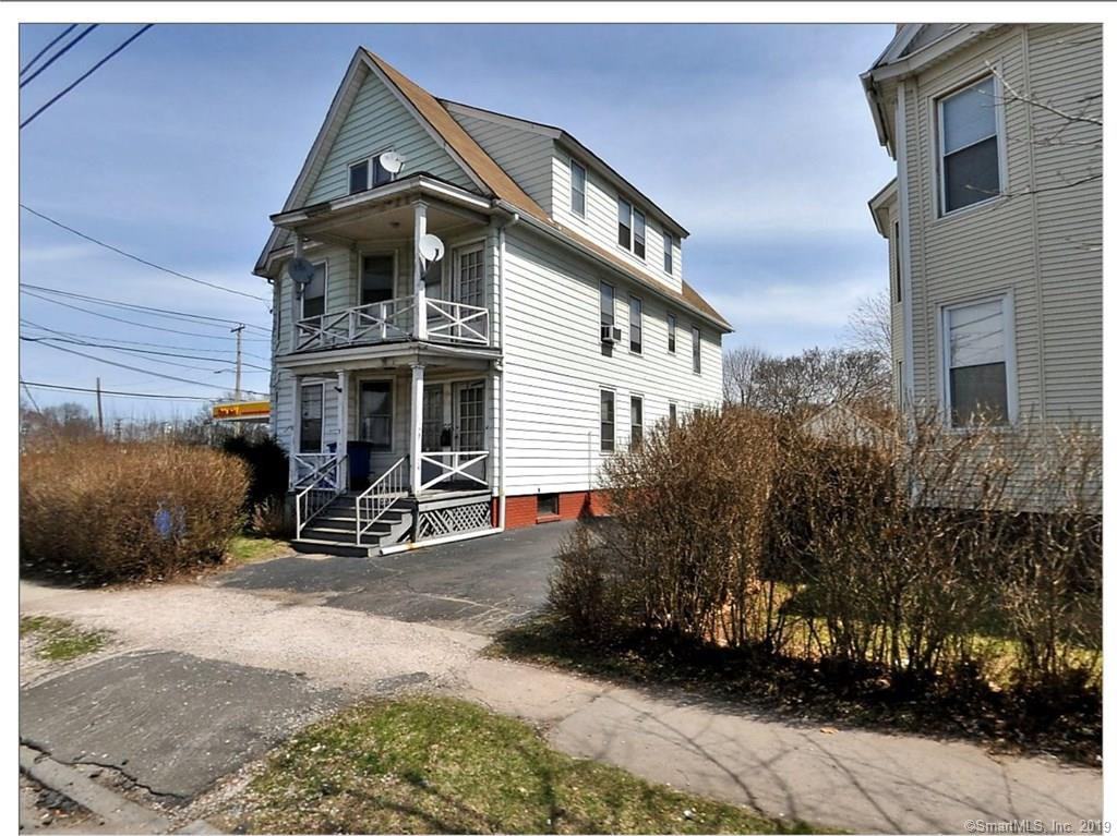 1167 Townsend Ave - Photo 2 of 6