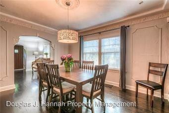 426 E Gregory Blvd - Photo 3 of 16