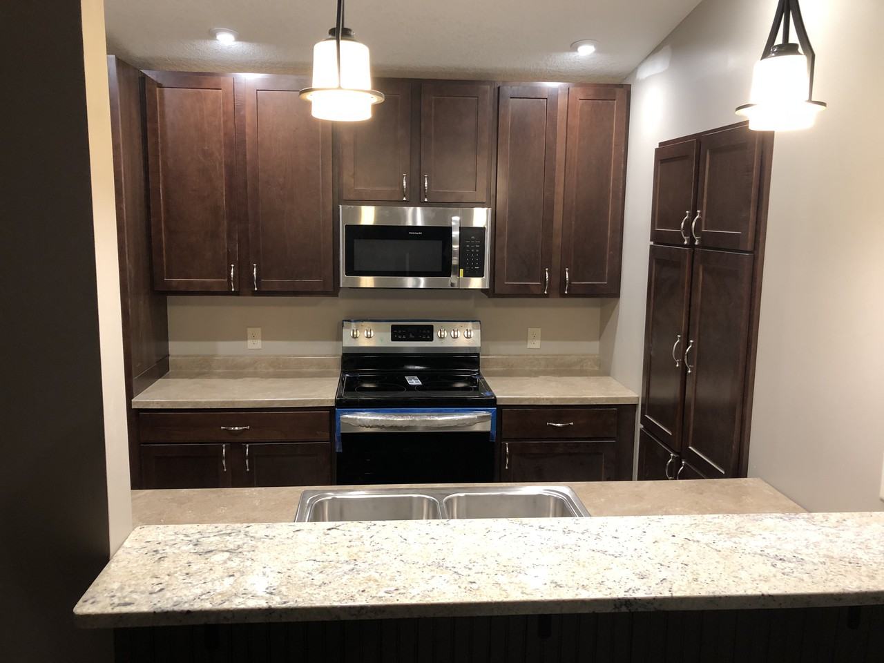 242 Field Crest Blvd - Photo 2 of 2