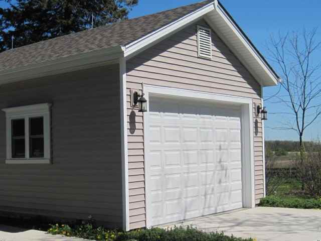 4S267 Norris Rd - Photo 2 of 16