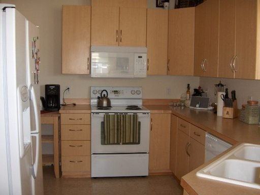 523 241st Ln SE - Photo 2 of 12