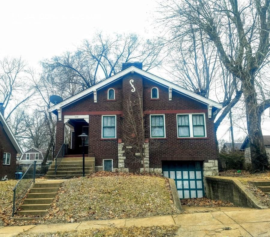 7134 Edison Ave - Photo 2 of 20