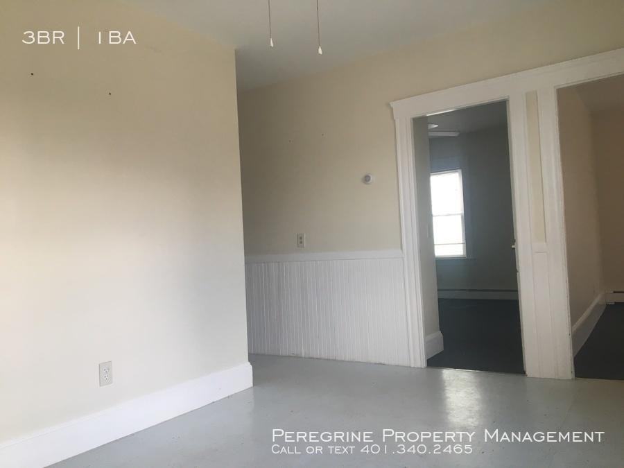 121 Chestnut St - Photo 2 of 7