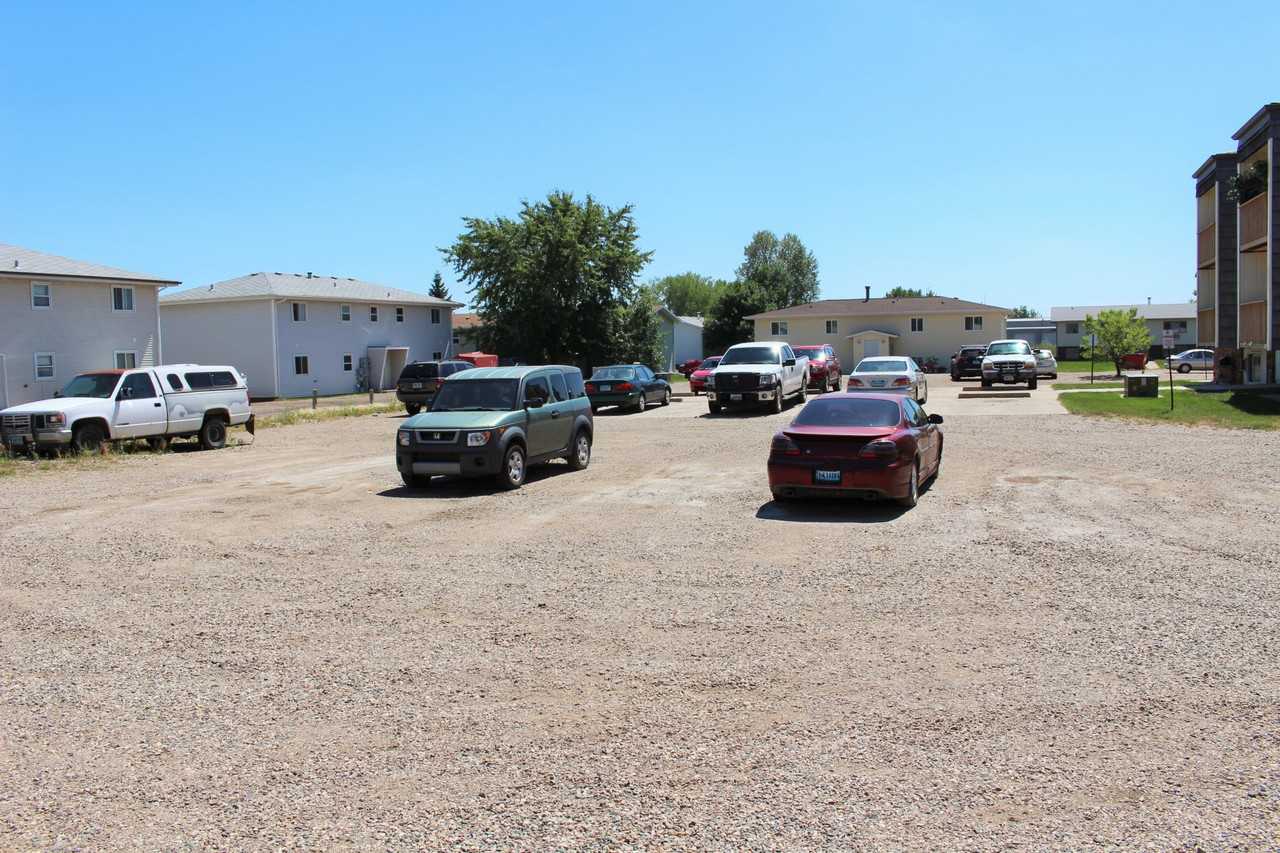 1809 5th St SE - Photo 3 of 15