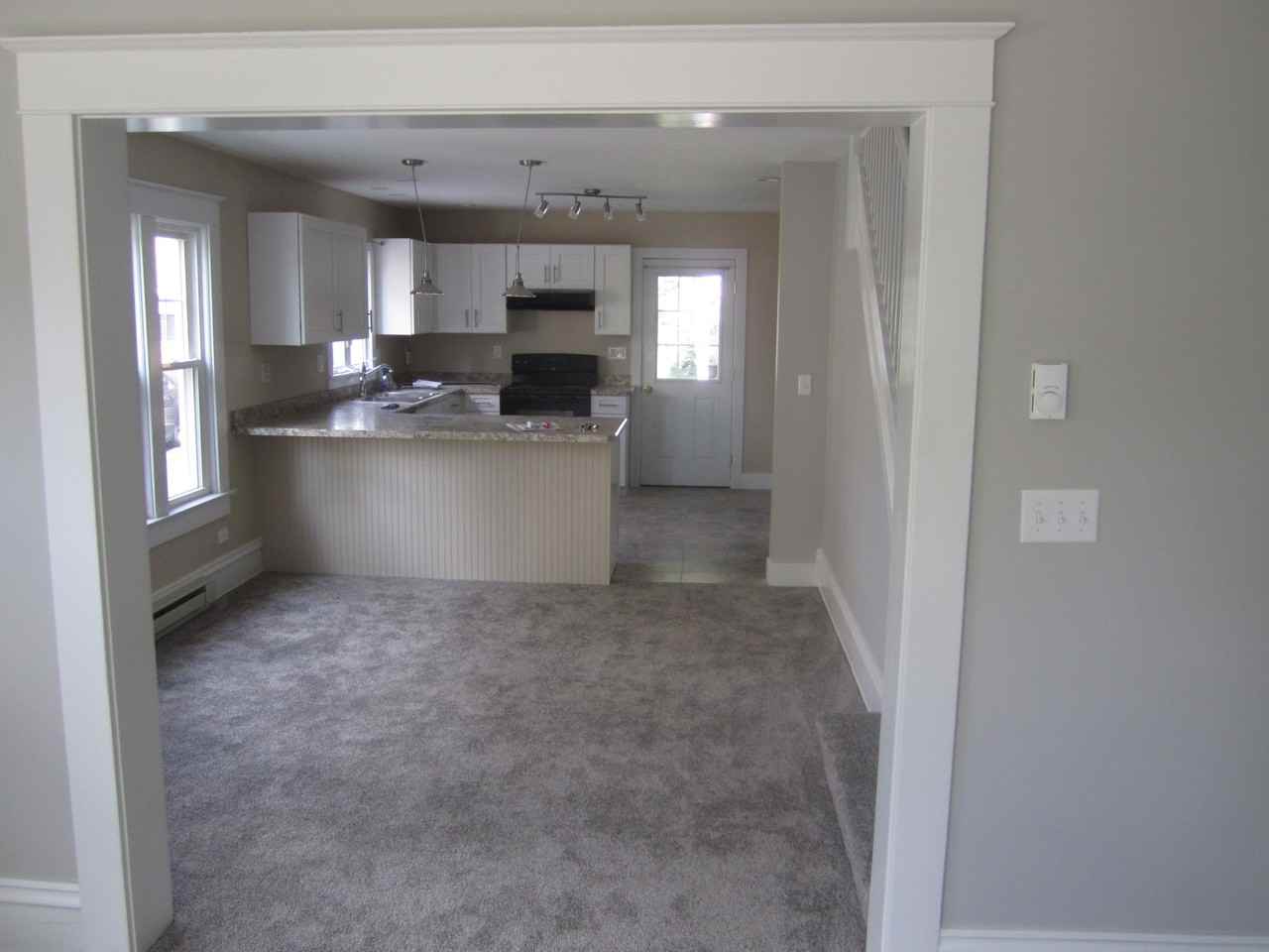 118 Arlington Ave - Photo 3 of 9