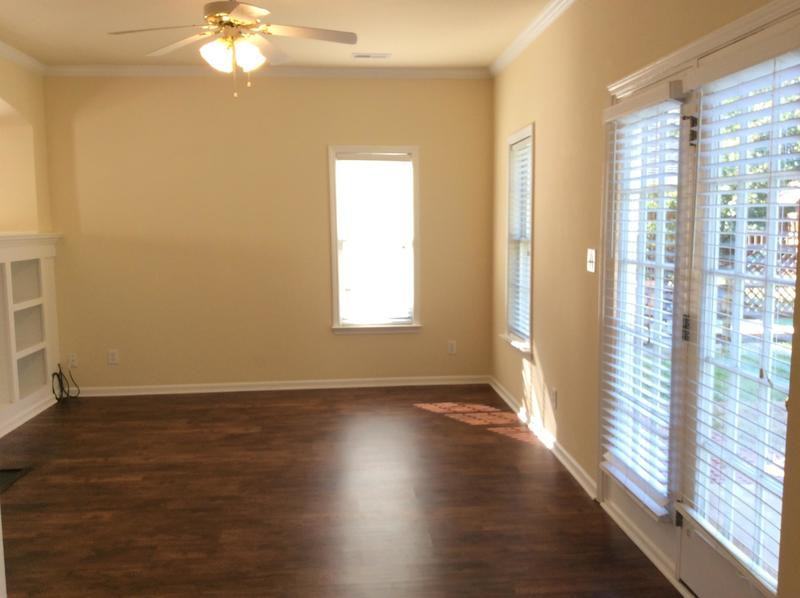 9205 Mitchell Glen Dr - Photo 3 of 23