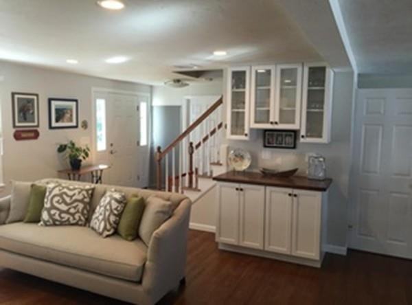 63 Puritan Way - Photo 2 of 8