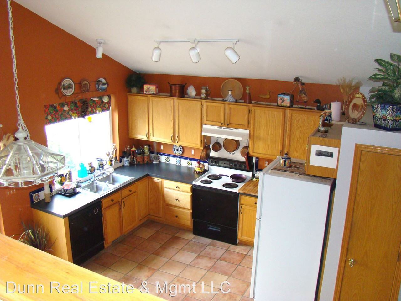 531 Fox Glove Ct - Photo 3 of 13