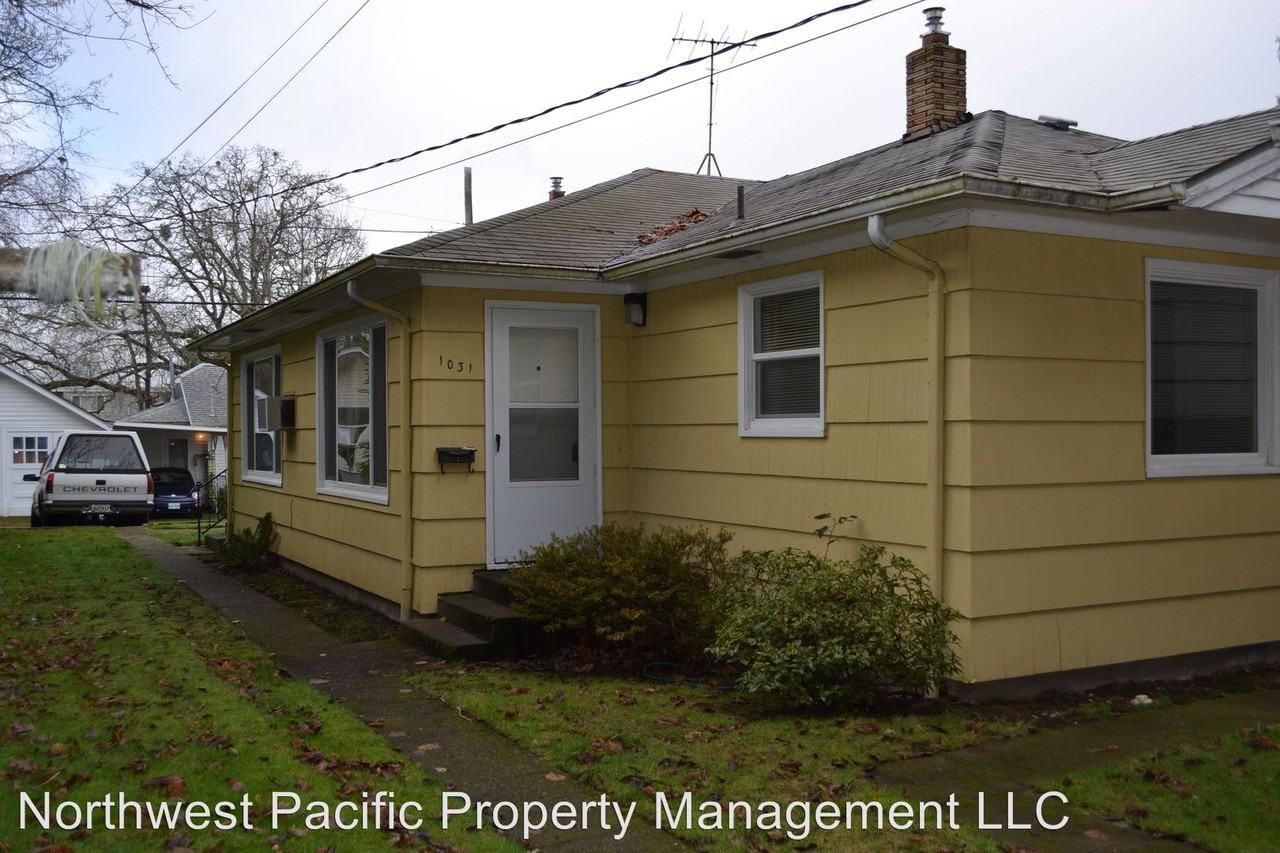 1029-1033 Saginaw St S