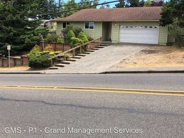 2317 Virginia Ave - Photo 2 of 13