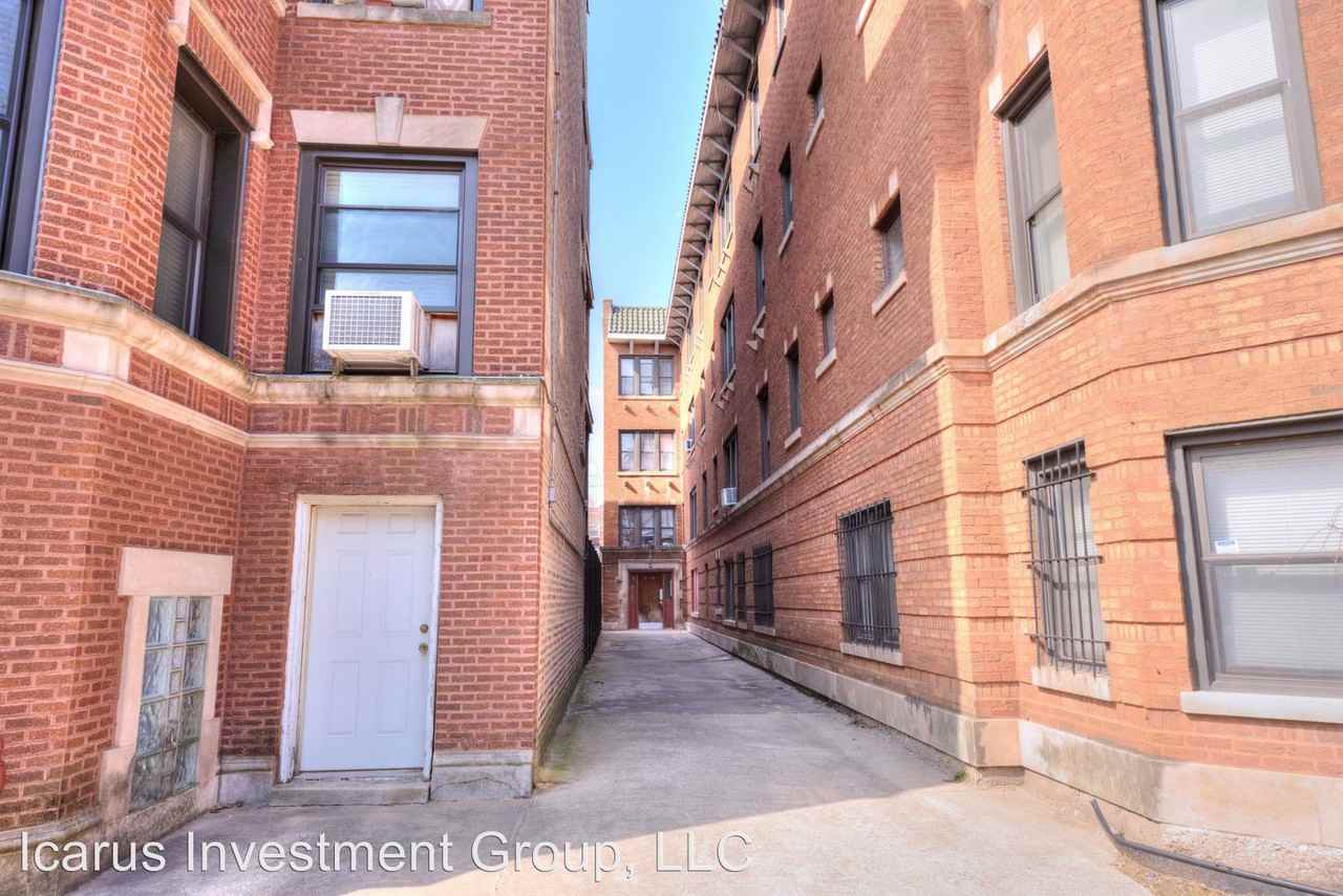 2125 E 67th St 6700-6716 S Merrill Ave - Photo 3 of 41