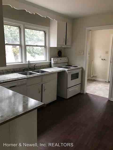 2730 Stacie Rd - Photo 2 of 3