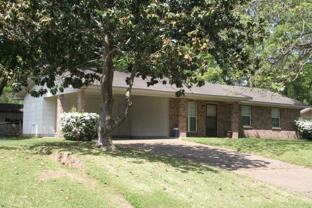 335 Southridge Dr - Photo 1 of 1
