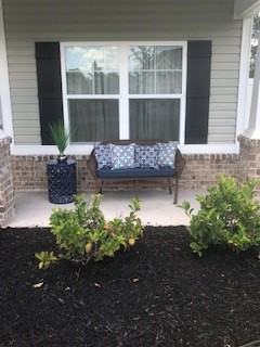 611 Red Oak Ln - Photo 2 of 16