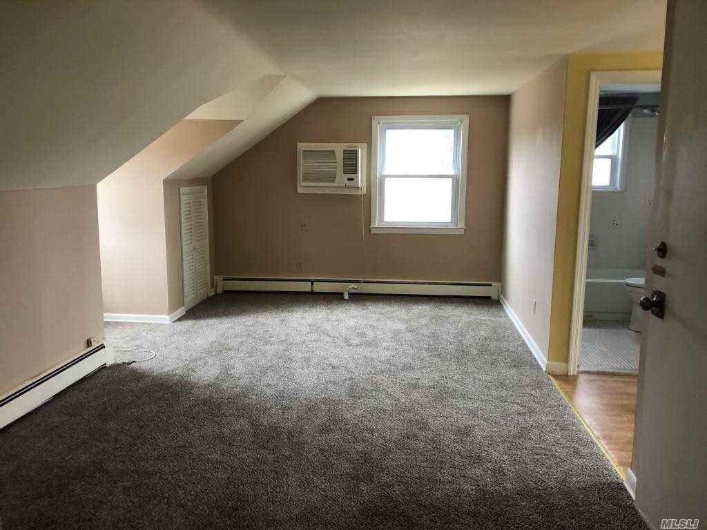 2 Noel Ave - Photo 3 of 6