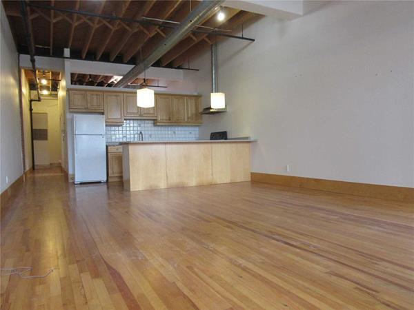 1042 Bloor Street West #9