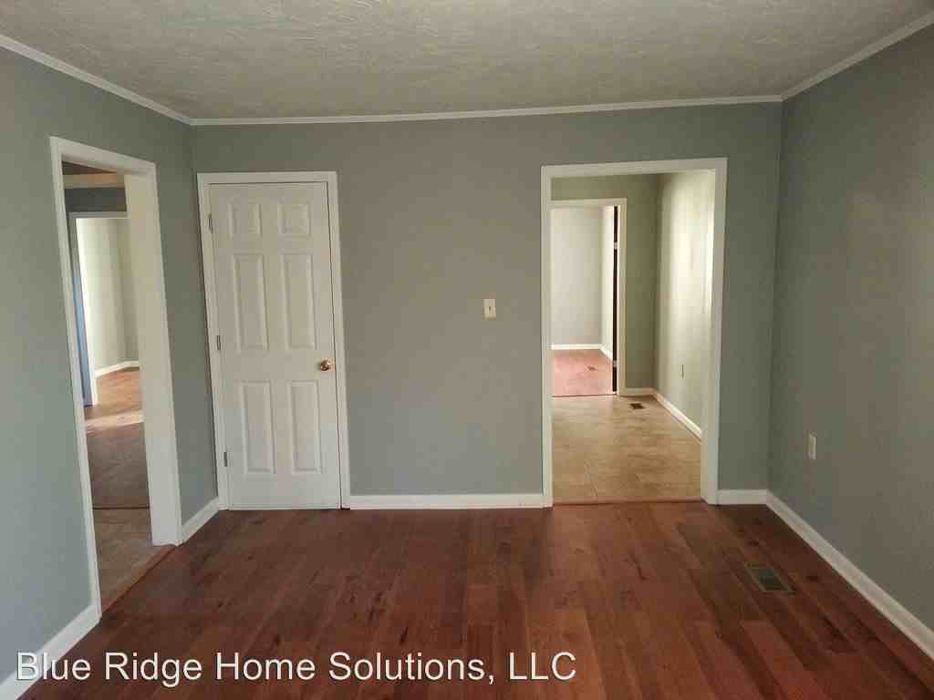 904 Whippoorwill Dr - Photo 3 of 31