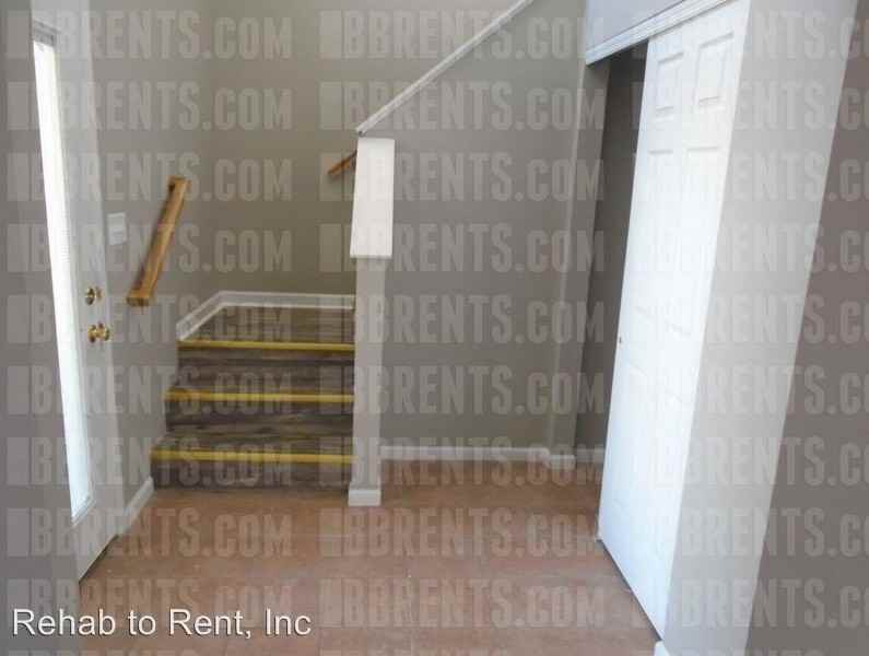 109 Grimes St - Photo 3 of 21