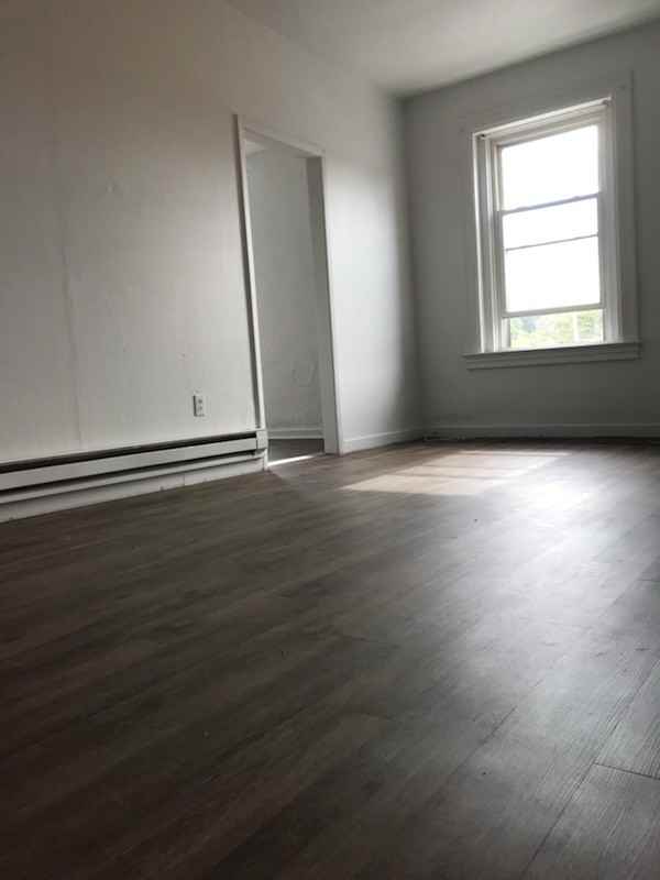 103 W O'Hara St #4 - Photo 3 of 8