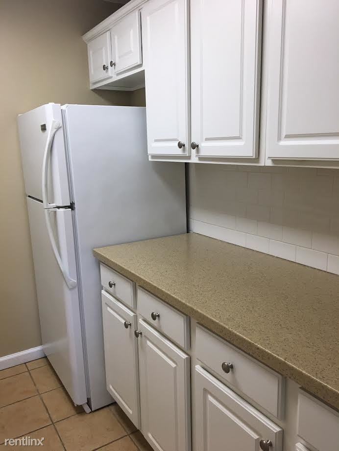 226 W Rittenhouse Square - Photo 2 of 15