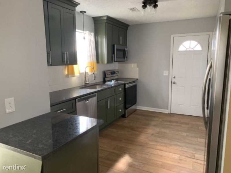 3604 Normandy Pl N - Photo 3 of 12