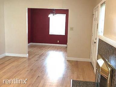 5800 11th Ave - Photo 2 of 9