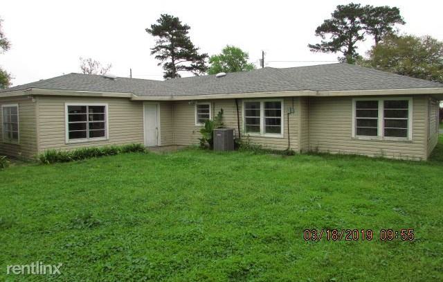 120 Bayou Vista Dr - Photo 2 of 13