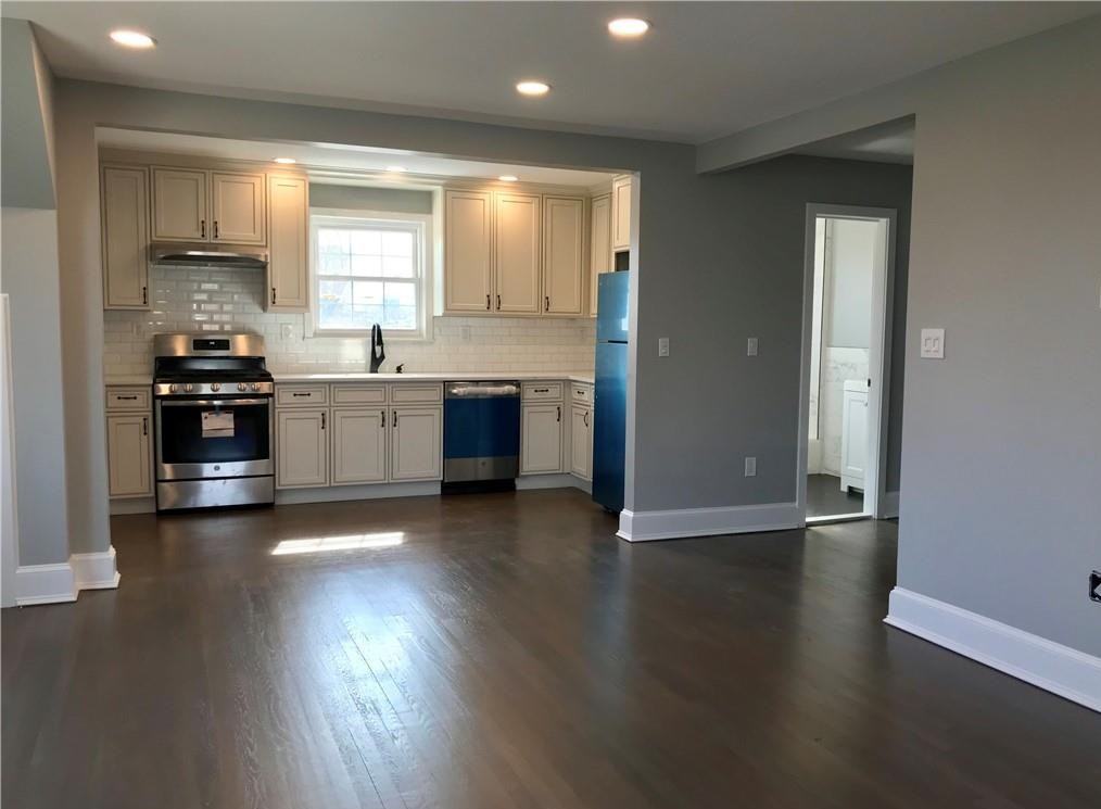 30 Huntsbridge Rd - Photo 2 of 12