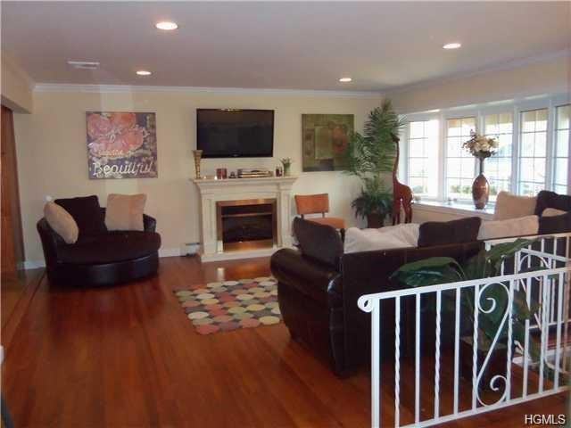 19 Glen Dr - Photo 3 of 19