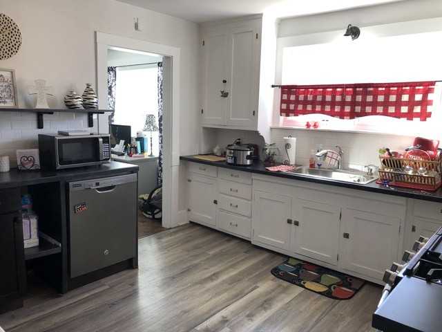 3 S Lincoln St - Photo 2 of 10