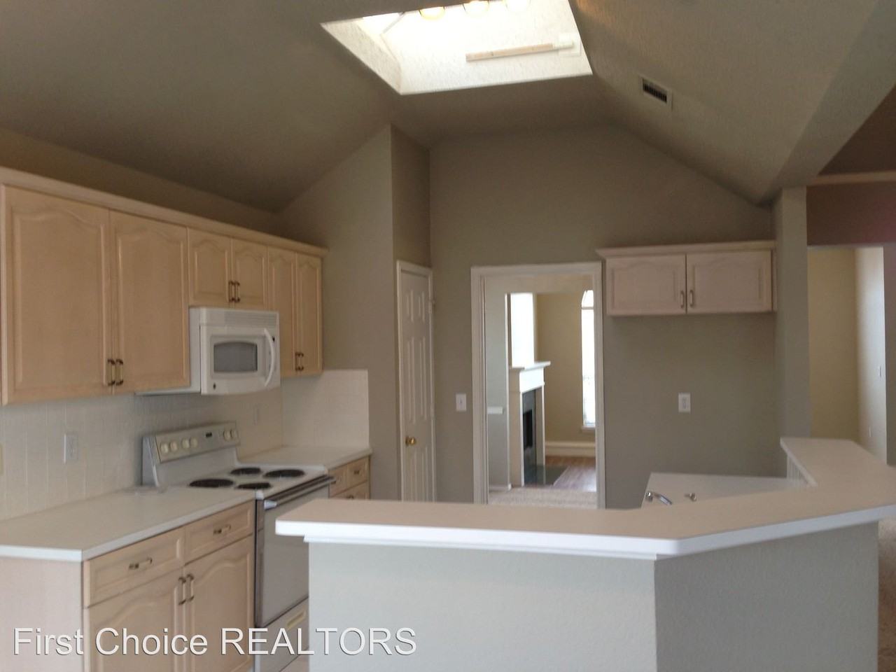 11101 Harbor Rd - Photo 3 of 6