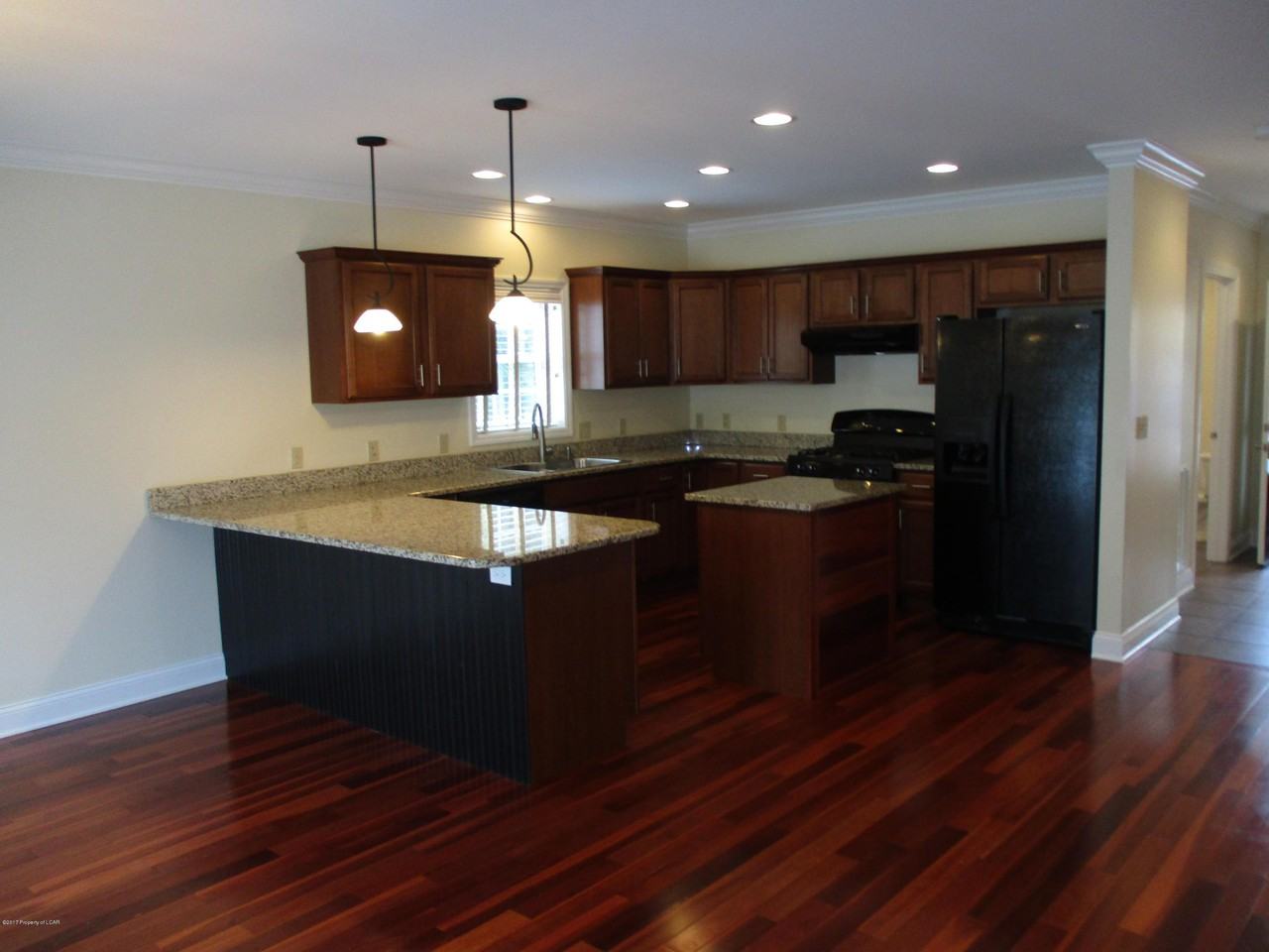 168 Davenport St - Photo 2 of 14