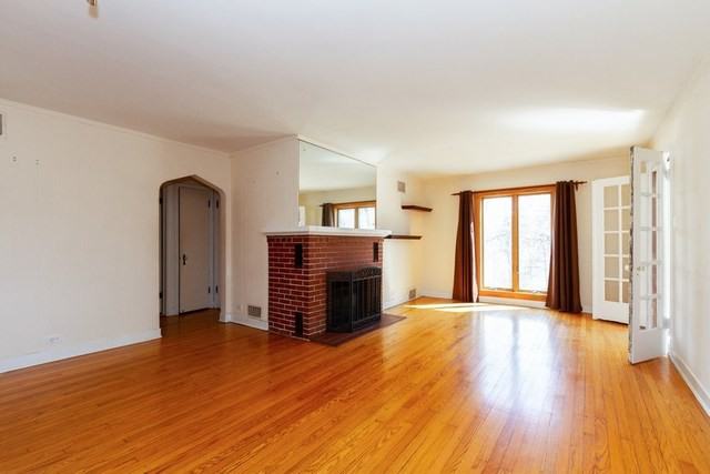 12421 S Ridge Ave - Photo 3 of 25