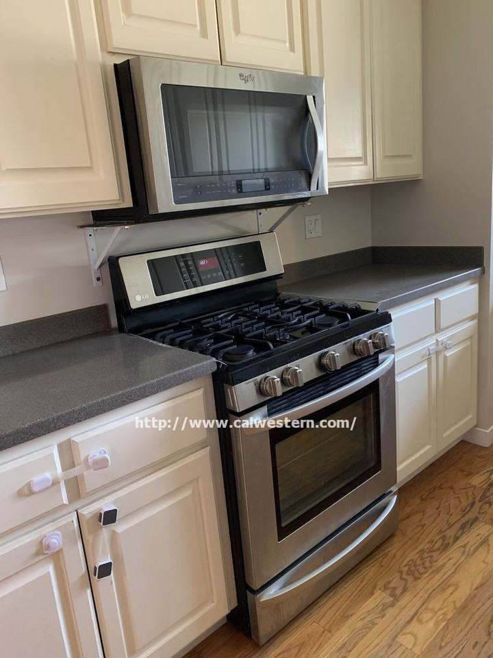 1588 Mallard Way - Photo 3 of 19