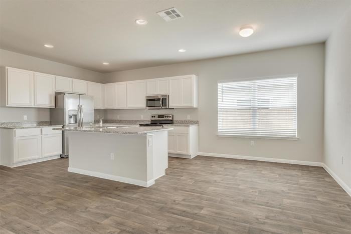 3633 River Rd - Photo 3 of 31