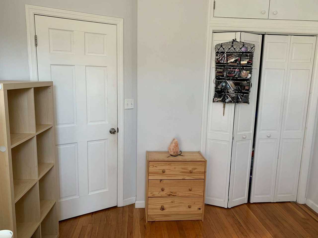 161 Java Street - Photo 3 of 8