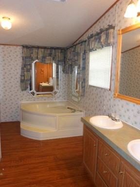 2501 Cosmos Avenue - Photo 3 of 9