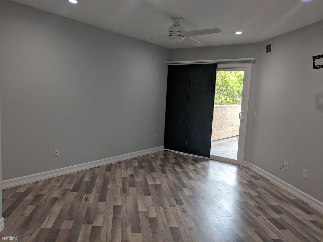 7087 Camino Degrazia - Photo 3 of 11