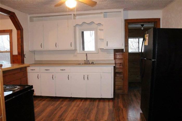 13 Woodland Ave - Photo 2 of 8