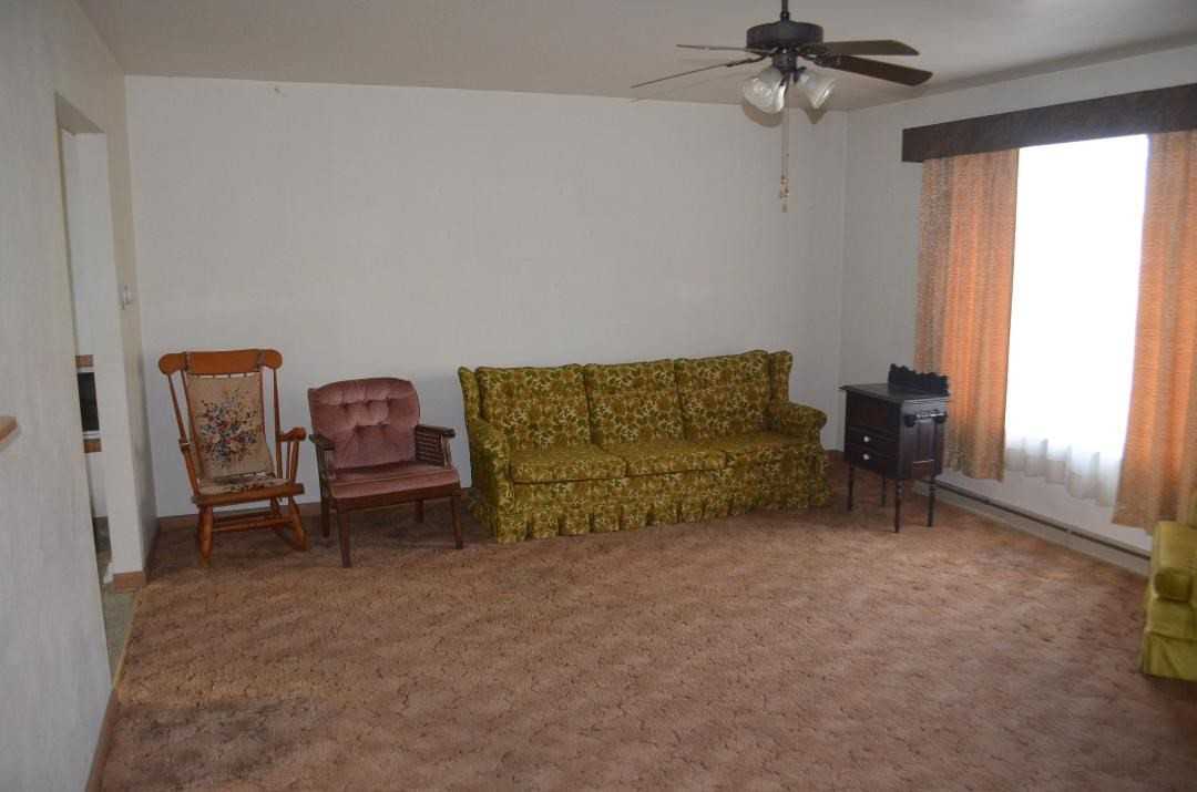 11608 Roberts Rd - Photo 2 of 11