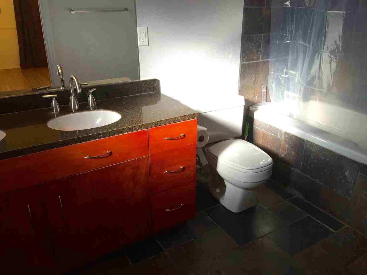 1817 Bryn Mawr Dr Ne - Photo 3 of 4