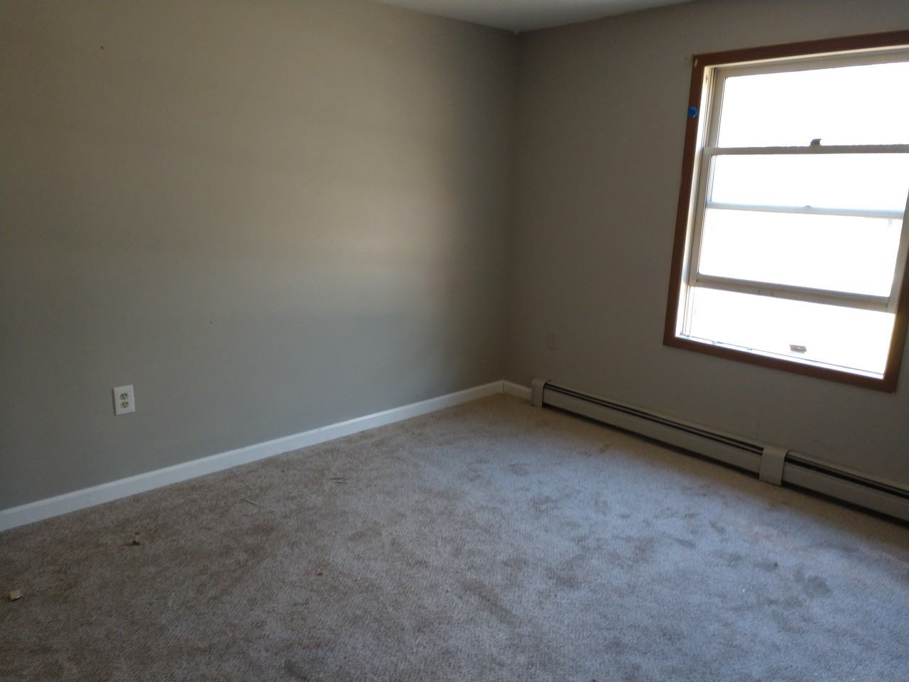 403 Deerfield Lane #A - Photo 3 of 4