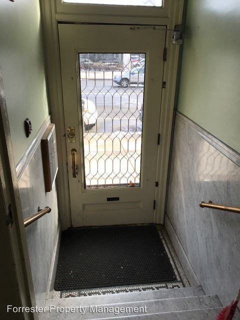 2208 S. Broad St. - Photo 3 of 9